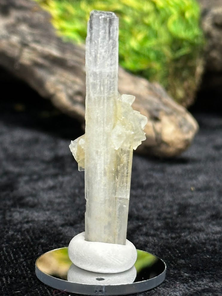 Scolecite with Calcite