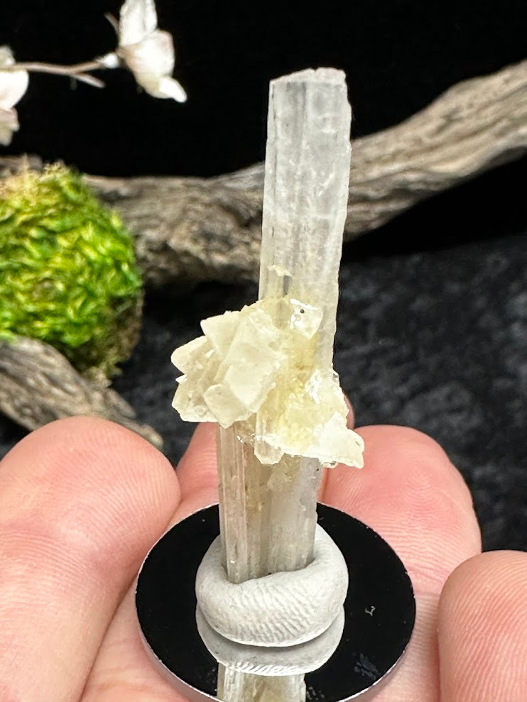 Scolecite with Calcite