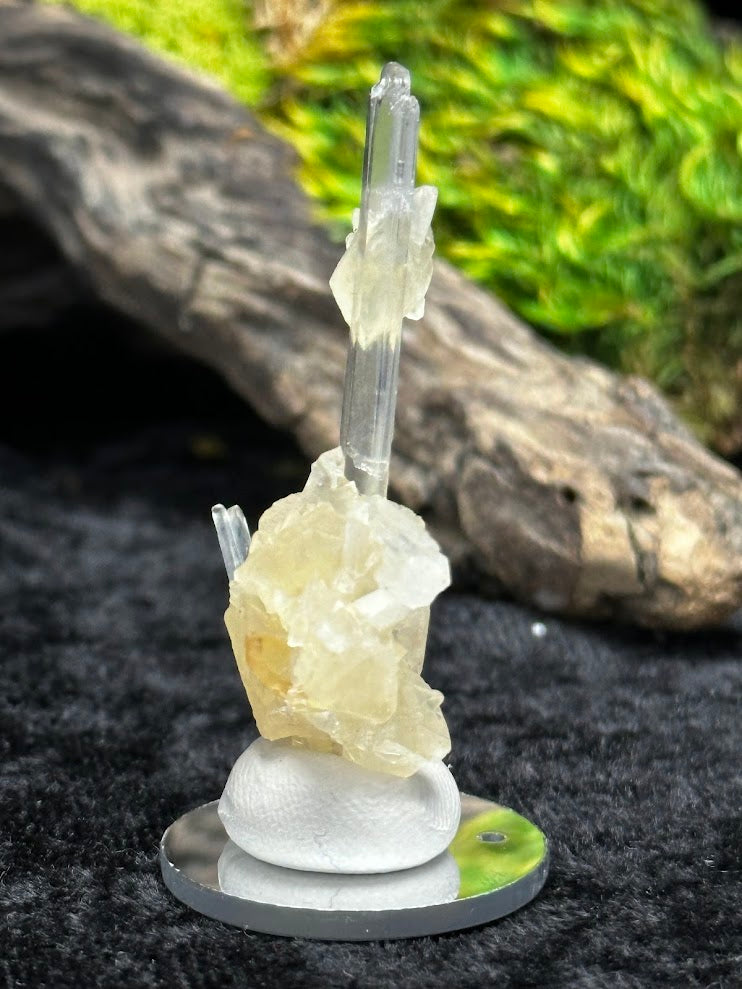 Scolecite with Calcite