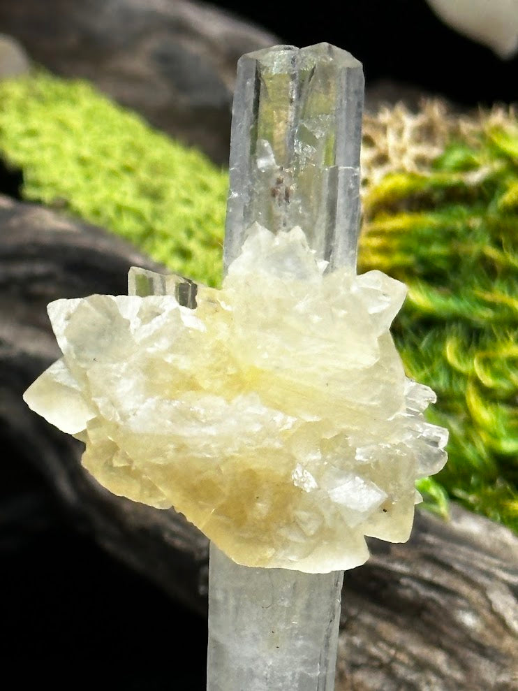 Scolecite with Calcite