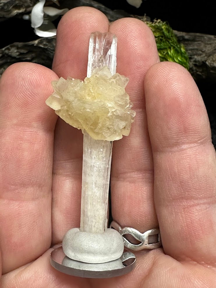 Scolecite with Calcite