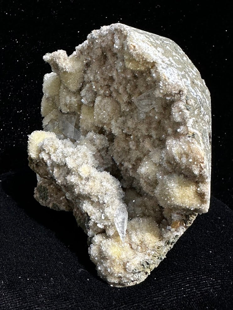 Calcite over Heulandite