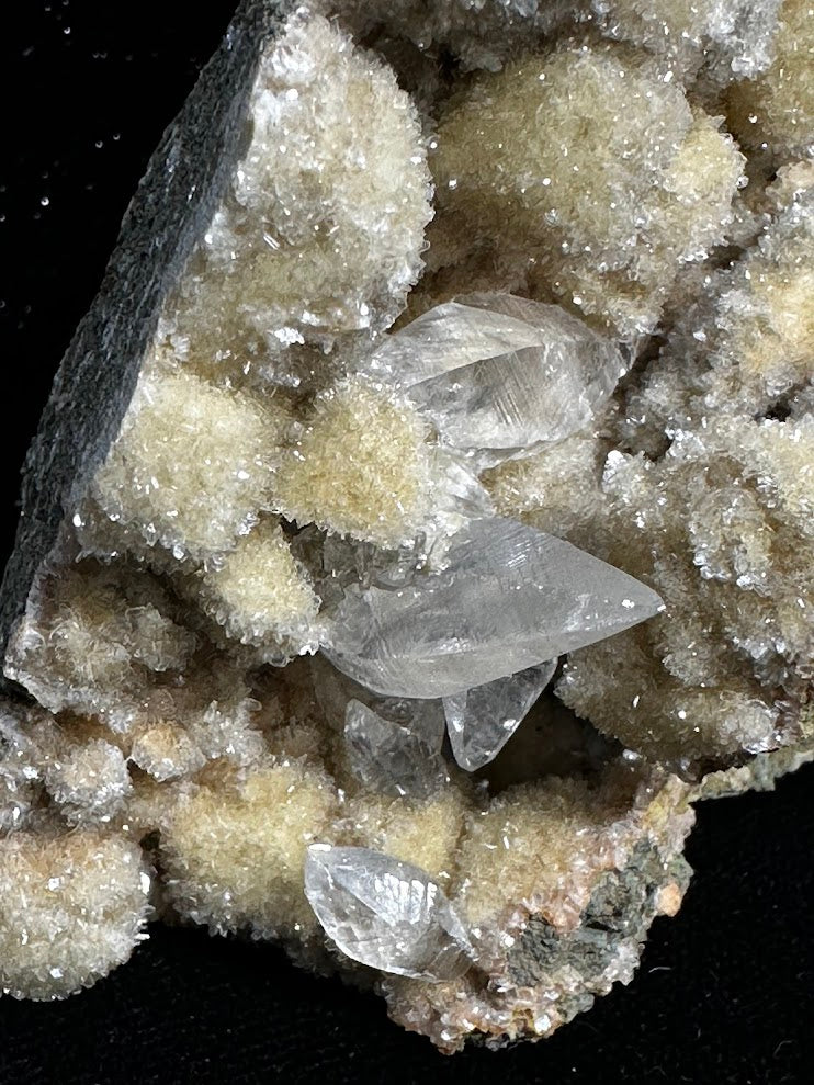 Calcite over Heulandite