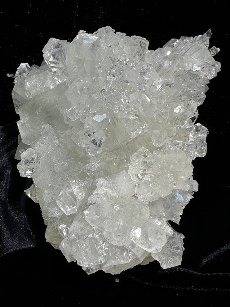 Diamond Apophyllite with scolecite