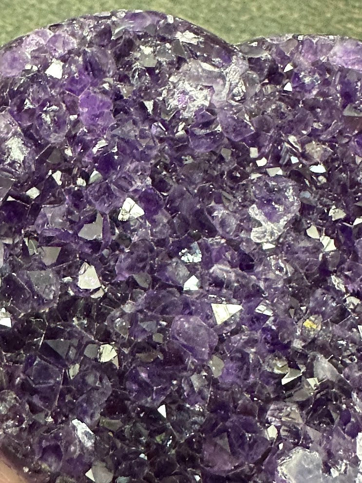 B-Uruguay Amethyst Large Hearts