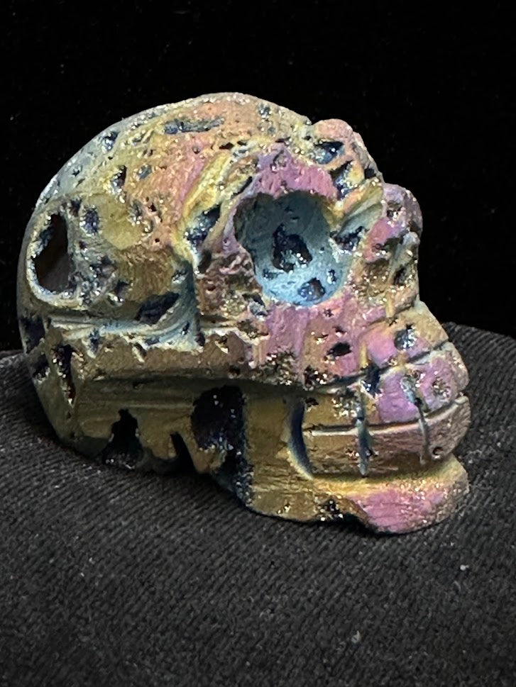 Rainbow Aura Skull -B
