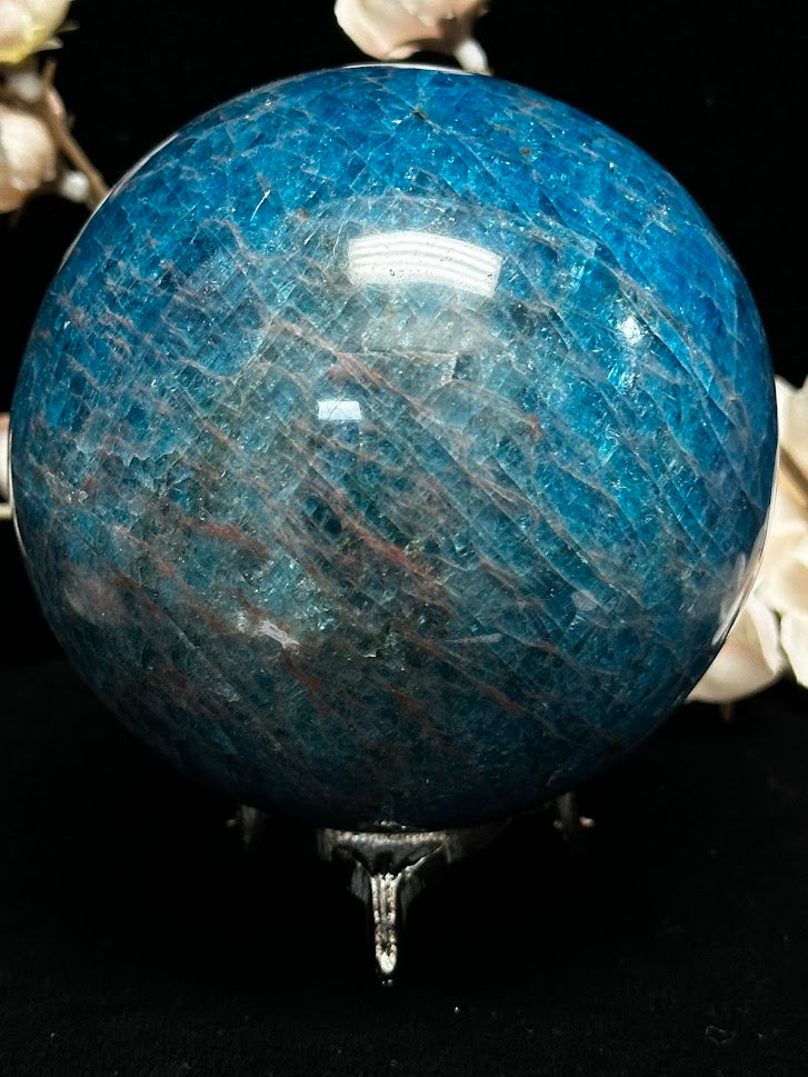 1.75" silver color metal sphere/egg stand