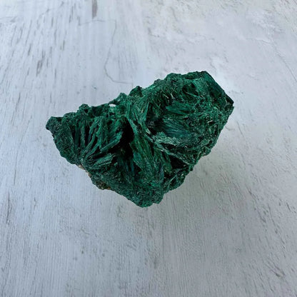 2" Fibrous Malachite E