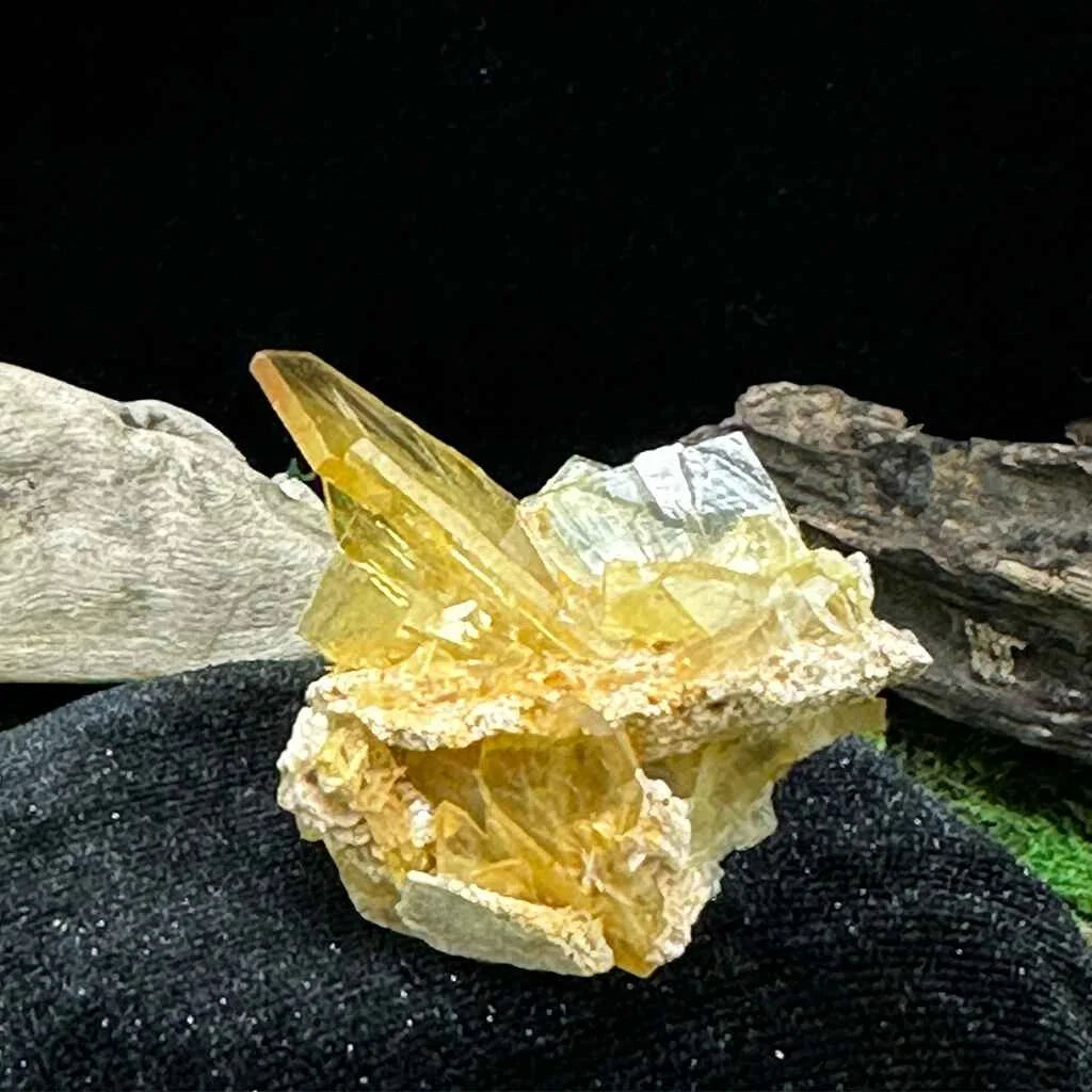 1.5" Glass Windowpane Yellow Barite D