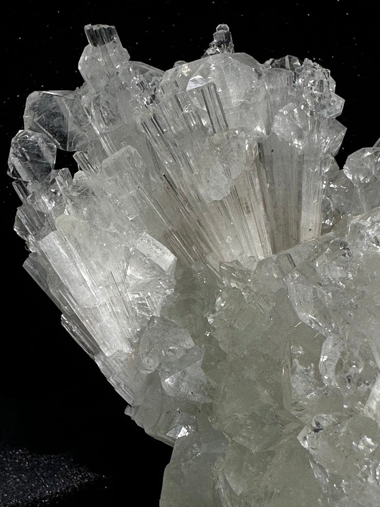 Diamond Apophyllite with scolecite