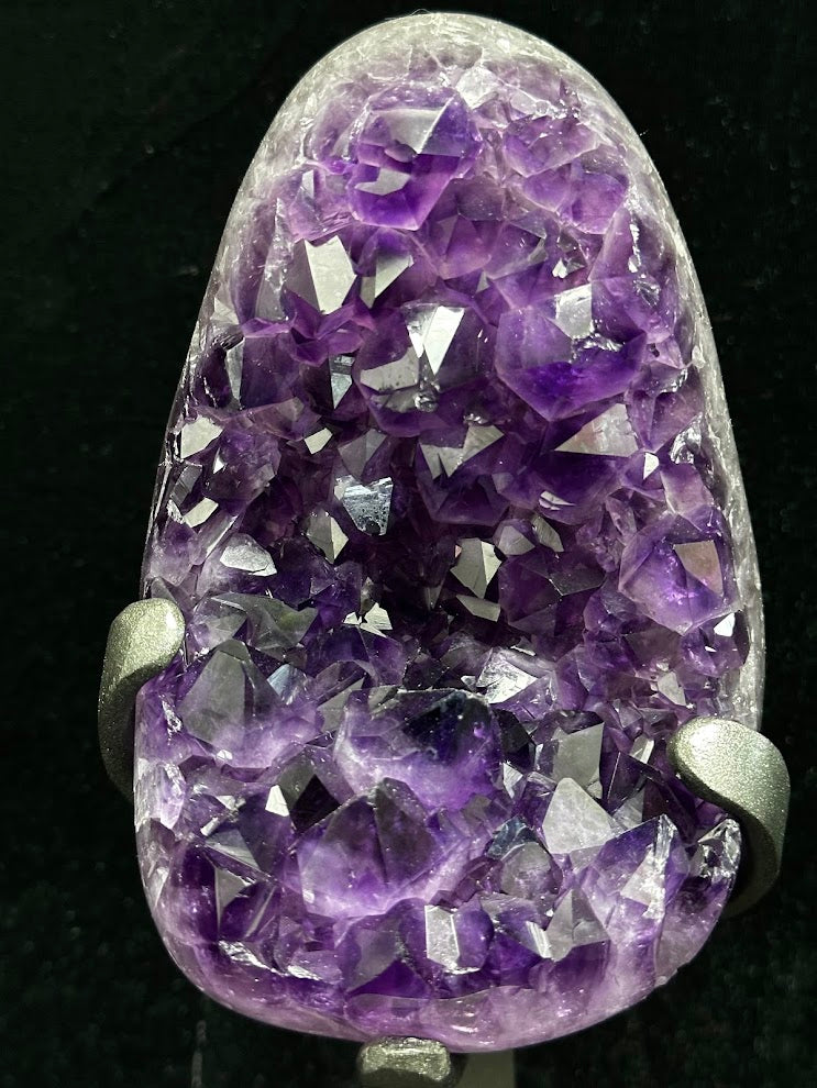 B-Uruguay Amethyst With Custom Stand