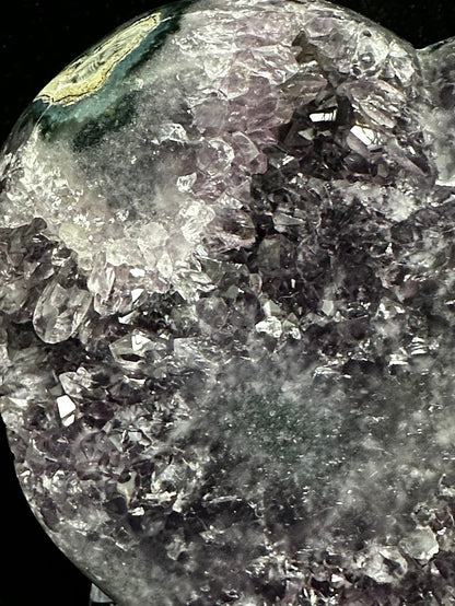 L-Uruguay Amethyst large hearts