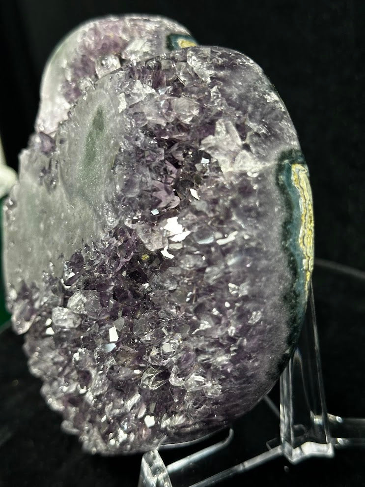 L-Uruguay Amethyst large hearts