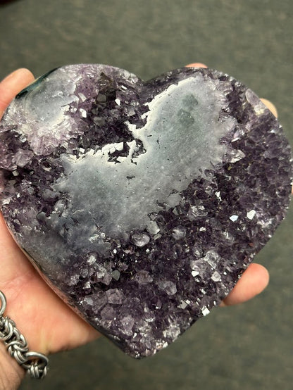 L-Uruguay Amethyst large hearts