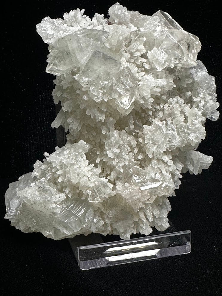 A-Prehnite with Apophyllite