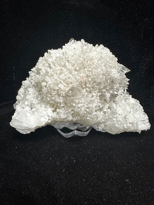 B-Prehnite with Apophyllite