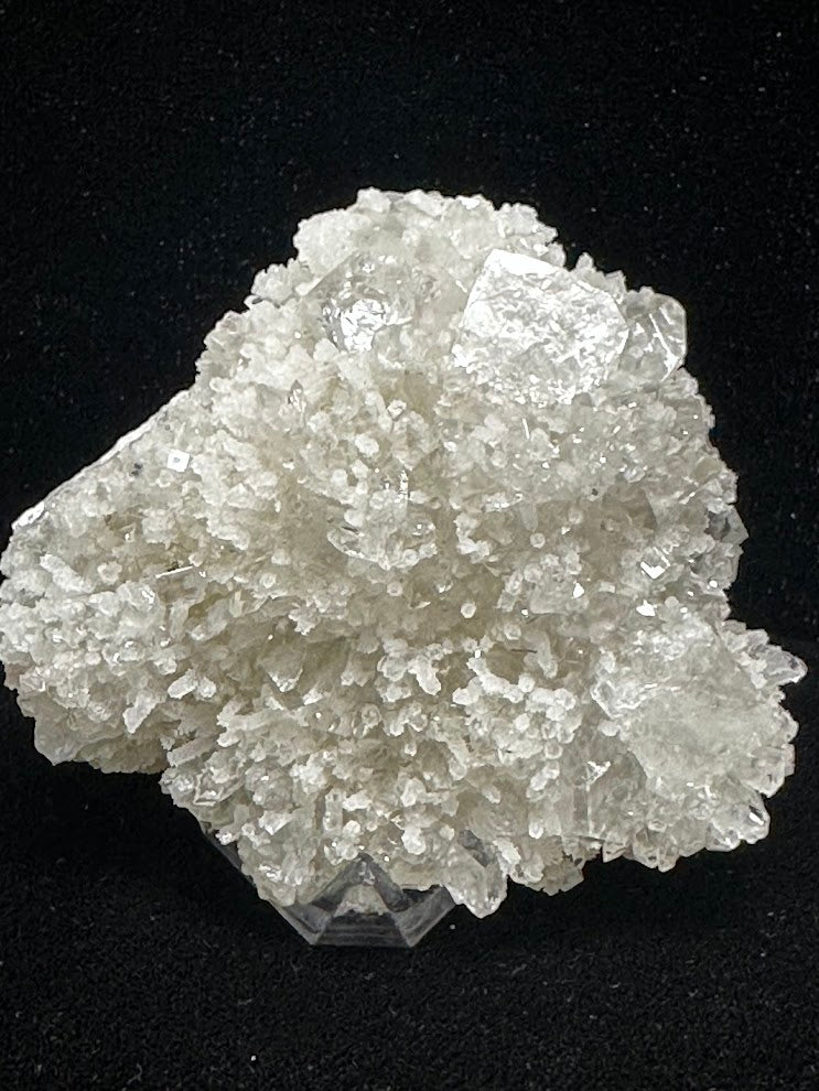 D-Prehnite with Apophyllite