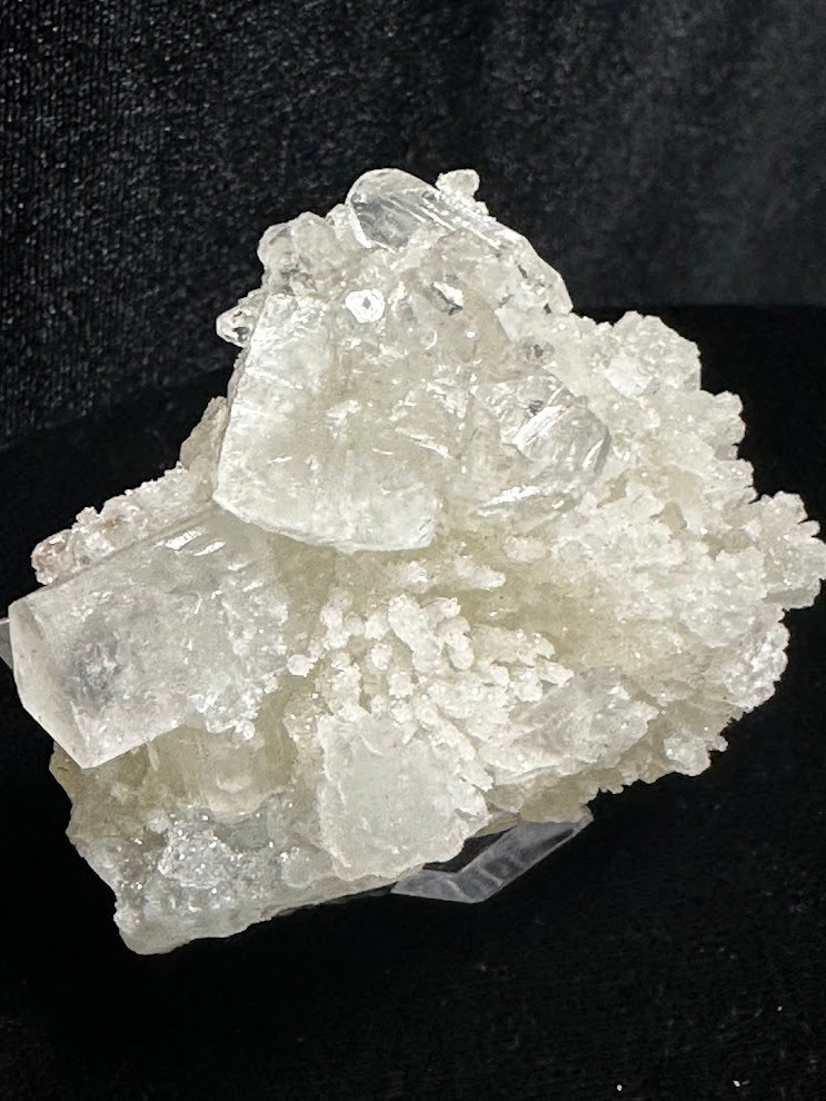 E-Prehnite with Apophyllite