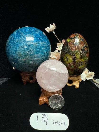 1.75" hand carved stained Sphere/Egg stand (Copy)