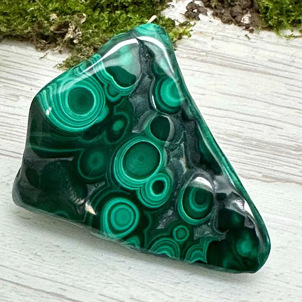 1.75" Malachite Polished Q