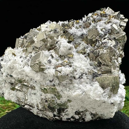 3" Medium Pyrite Cubes B