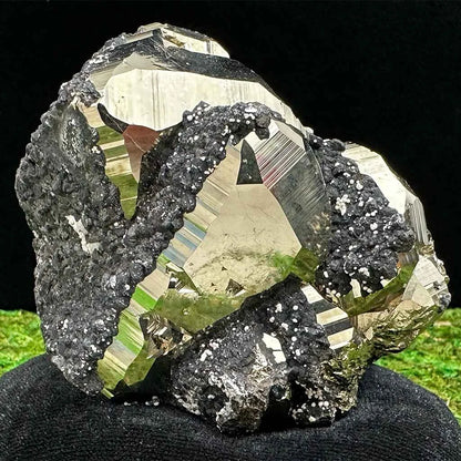 3.5" Octahedral Pyrite D