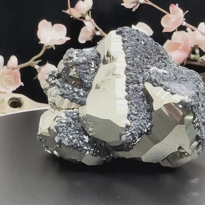 3.5" Octahedral Pyrite D